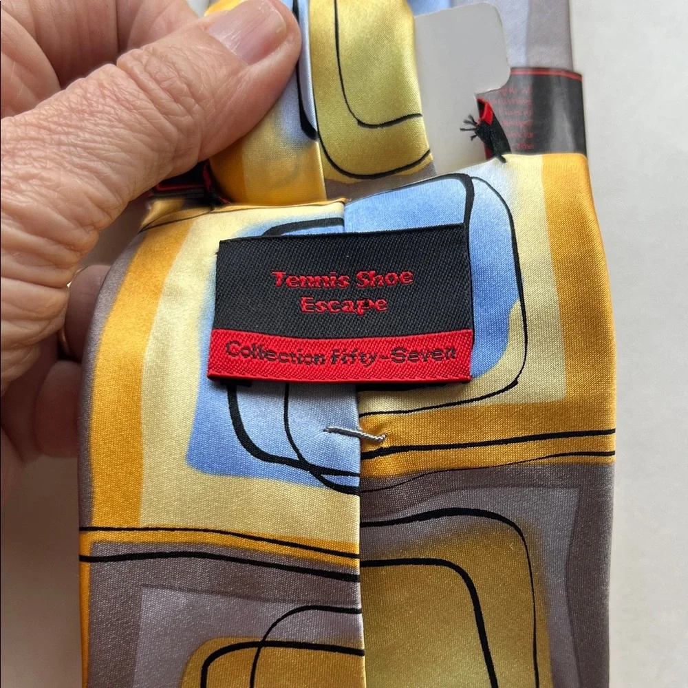 J. Garcia Yellow and Brown Geometric Men's Tie Set